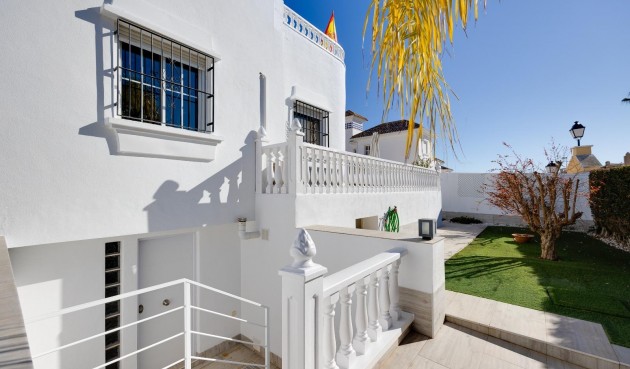 Brukt - Town House -
Orihuela Costa - Las Filipinas