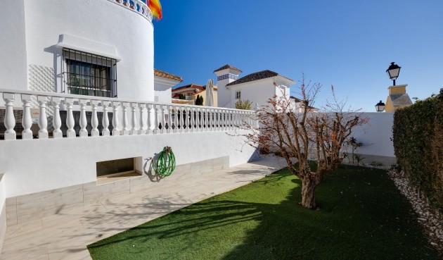 Brukt - Town House -
Orihuela Costa - Las Filipinas