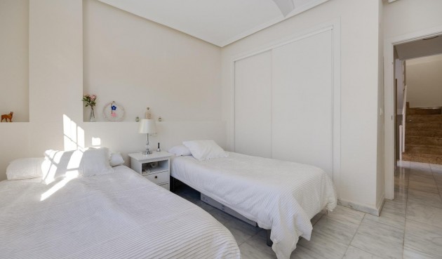 Brukt - Town House -
Orihuela Costa - Las Filipinas