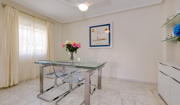 Brukt - Town House -
Orihuela Costa - Las Filipinas
