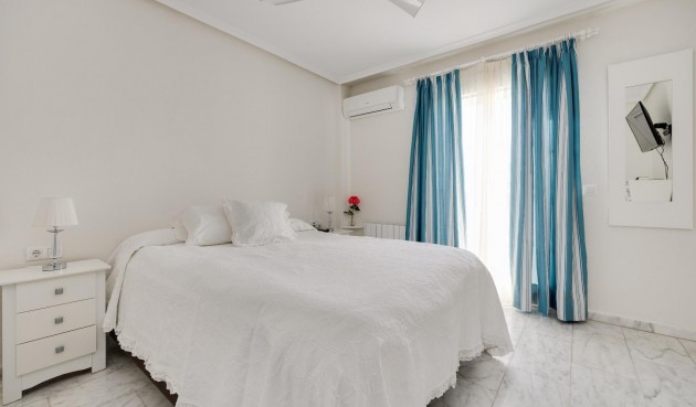 Brukt - Town House -
Orihuela Costa - Las Filipinas