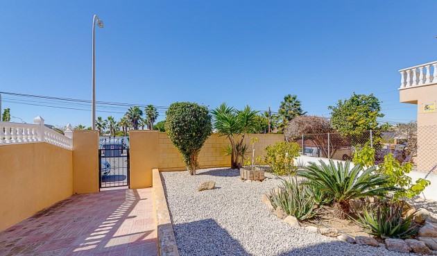 Brukt - Bungalow -
Torrevieja - La Siesta - El Salado - Torreta