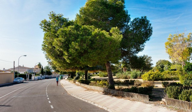 Brukt - Bungalow -
Torrevieja - La Siesta - El Salado - Torreta