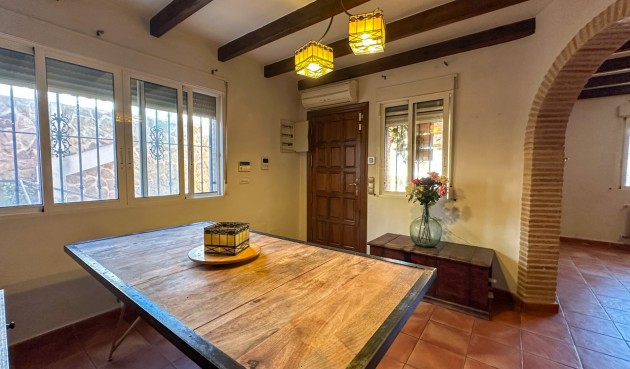 Brukt - Town House -
San Miguel de Salinas - Inland