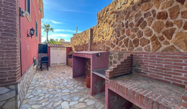 Brukt - Town House -
San Miguel de Salinas - Inland