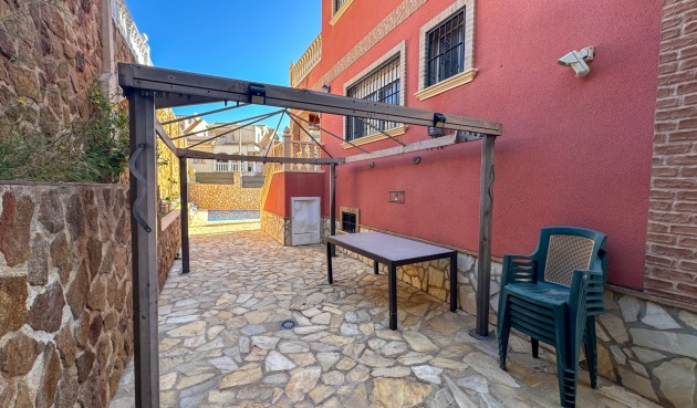 Brukt - Town House -
San Miguel de Salinas - Inland