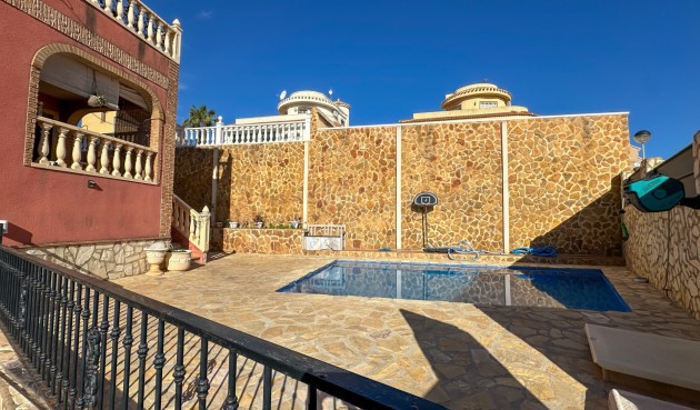 Brukt - Town House -
San Miguel de Salinas - Inland
