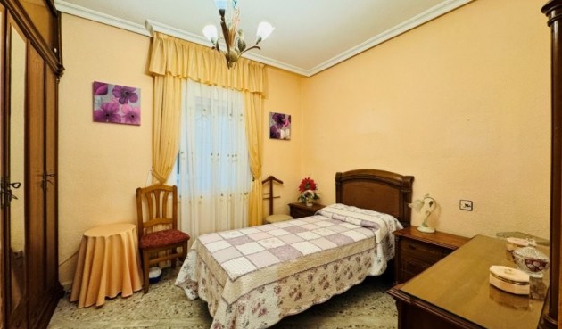 Brukt - Apartment -
La Mata - Costa Blanca