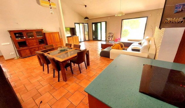 Brukt - Villa -
Calasparra - Inland