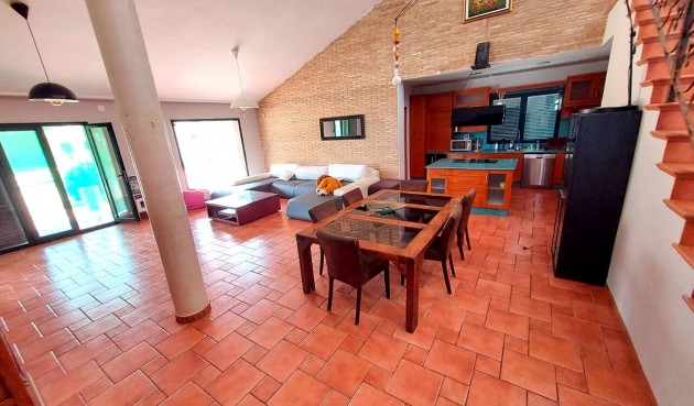 Brukt - Villa -
Calasparra - Inland