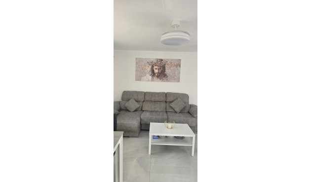 Brukt - Apartment -
Torrevieja - Acequion