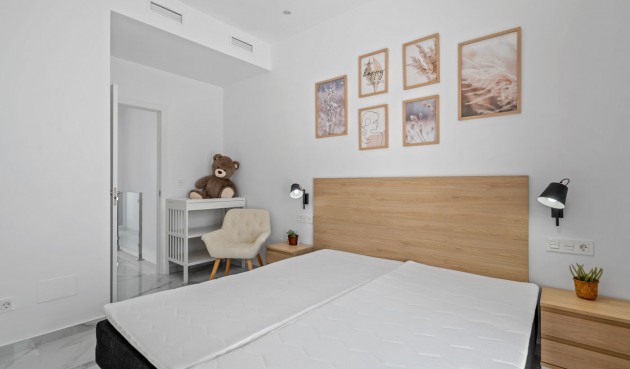 Reventa - Villa -
Torrevieja - Costa Blanca