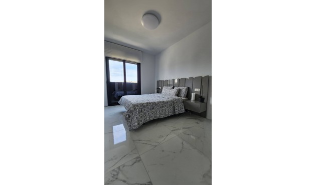 Brukt - Apartment -
Orihuela Costa - Los Altos