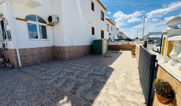Brukt - Apartment -
Orihuela - Inland