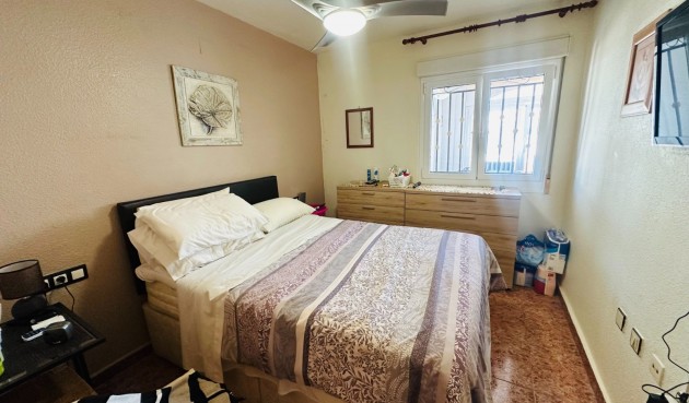 Brukt - Apartment -
Orihuela - Inland