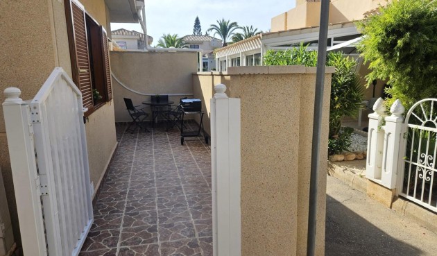 Brukt - Bungalow -
Orihuela Costa - Playa Flamenca