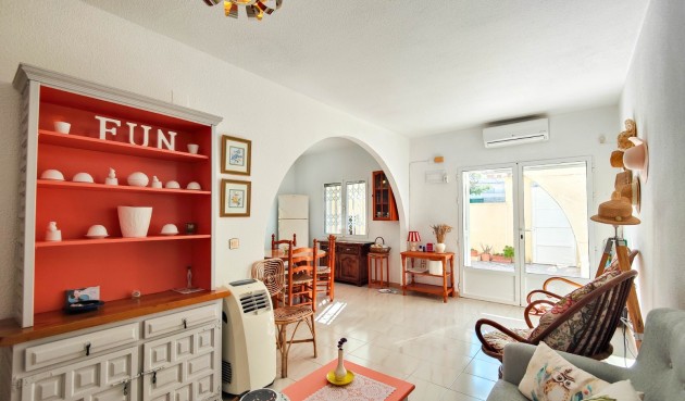 Brukt - Town House -
Torrevieja - Costa Blanca