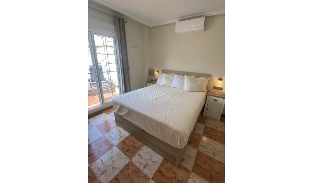 Brukt - Bungalow -
Lomas de Caboroig - Costa Blanca