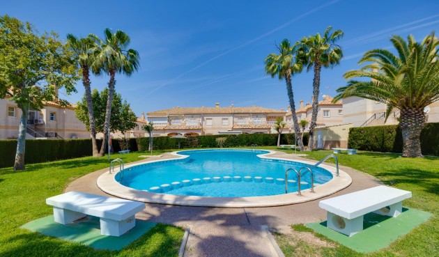 Brukt - Bungalow -
Torrevieja - aguas nuevas