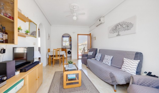 Brukt - Bungalow -
Torrevieja - aguas nuevas