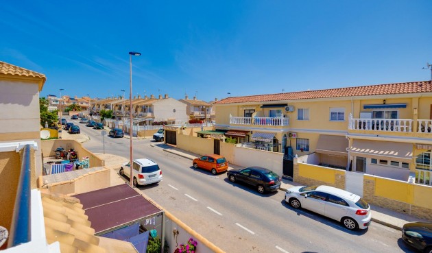 Brukt - Bungalow -
Torrevieja - aguas nuevas