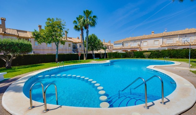 Brukt - Bungalow -
Torrevieja - aguas nuevas