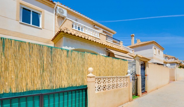 Brukt - Bungalow -
Torrevieja - aguas nuevas