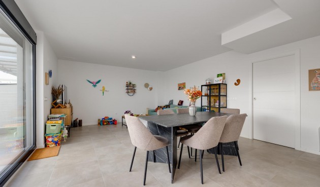 Brukt - Toppleilighet -
Orihuela Costa - Costa Blanca