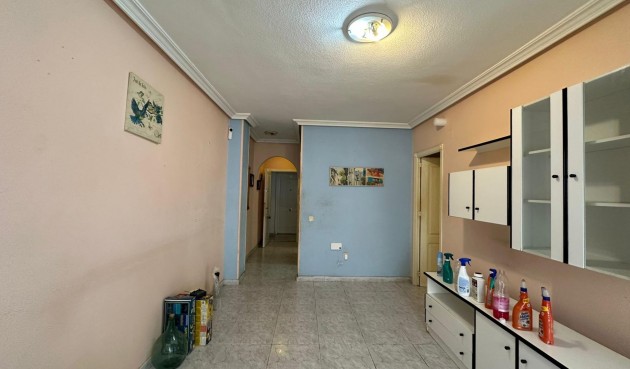 Brukt - Apartment -
Torrevieja - Estacion De Autobuses