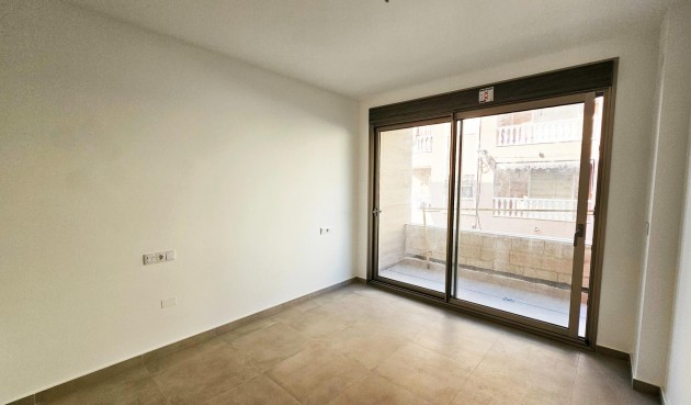 Brukt - Apartment -
Torrevieja - Paseo Maritimo