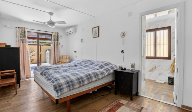 Brukt - Villa -
Torrevieja - Costa Blanca