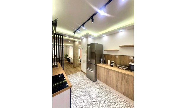 Brukt - Apartment -
Torrevieja - Centro - Muelle Pesquero