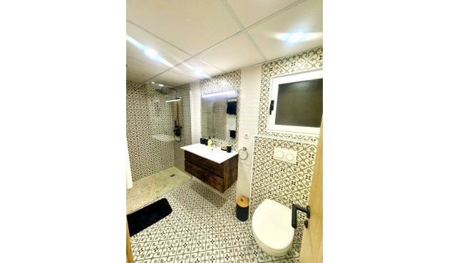 Brukt - Apartment -
Torrevieja - Centro - Muelle Pesquero