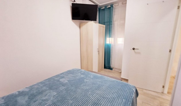 Brukt - Tosidig -
Torrevieja - La Siesta