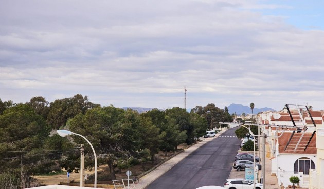 Brukt - Tosidig -
Torrevieja - La Siesta