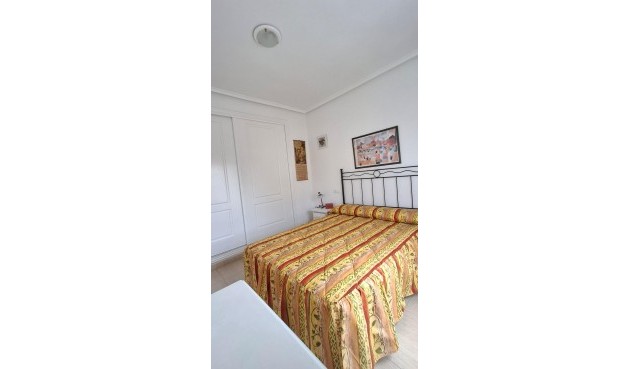 Brukt - Apartment -
Torrevieja - La Mata