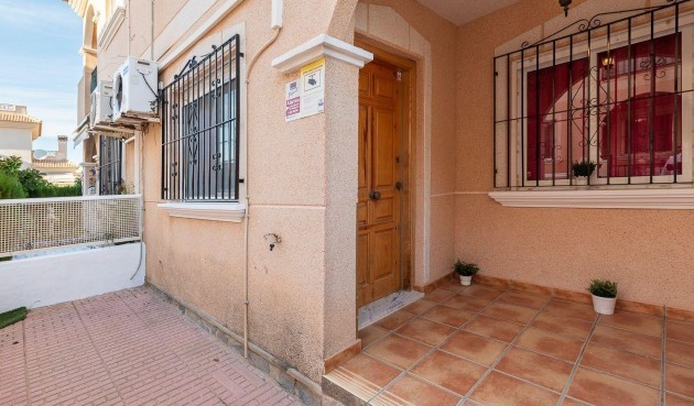 Brukt - Bungalow -
Orihuela Costa - La Regia