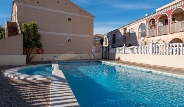 Brukt - Bungalow -
Orihuela Costa - La Regia