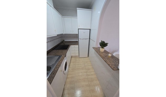 Brukt - Apartment -
Torrevieja - Torreblanca