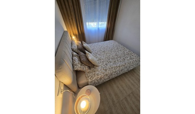 Brukt - Apartment -
Torrevieja - Torreblanca