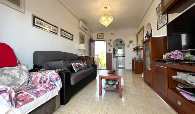 Brukt - Bungalow -
Torrevieja - aguas nuevas
