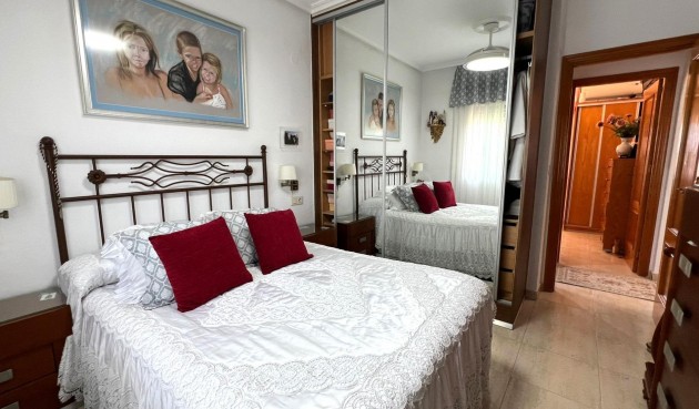 Brukt - Bungalow -
Torrevieja - aguas nuevas