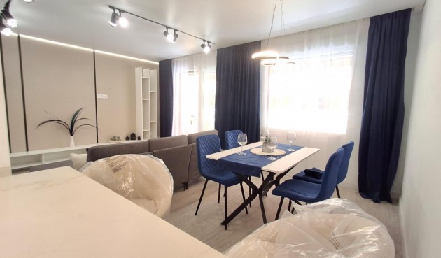 Brukt - Apartment -
Torrevieja - Acequion