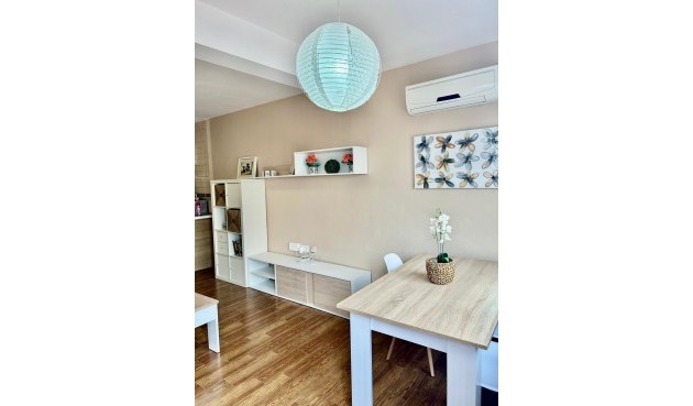 Brukt - Apartment -
Torrevieja - Sector 25