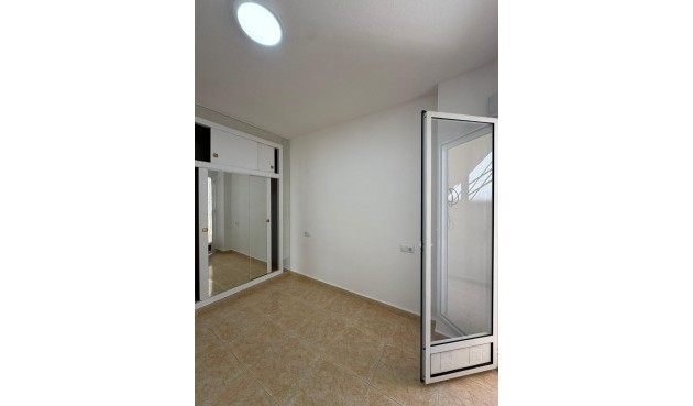 Brukt - Apartment -
Torrevieja - Centro
