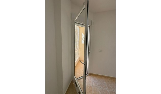 Brukt - Apartment -
Torrevieja - Centro