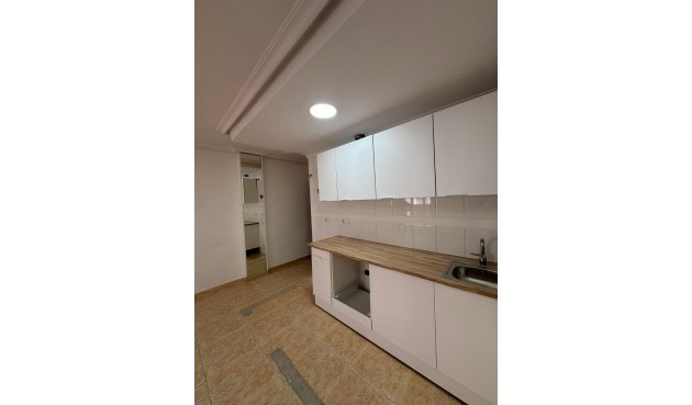 Brukt - Apartment -
Torrevieja - Centro