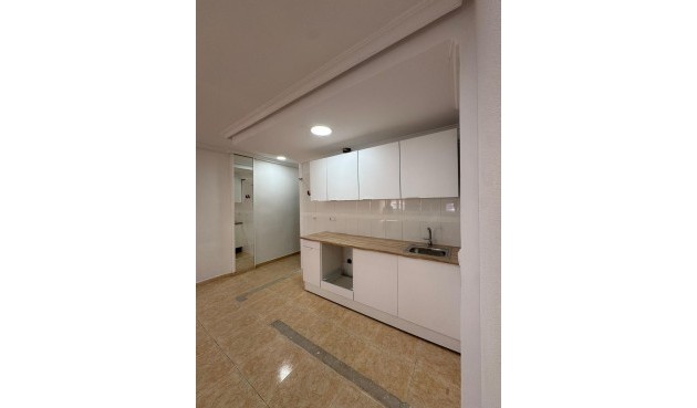 Brukt - Apartment -
Torrevieja - Centro