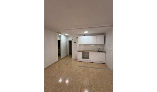 Brukt - Apartment -
Torrevieja - Centro