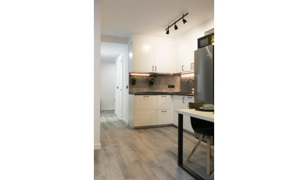 Brukt - Apartment -
Torrevieja - Centro